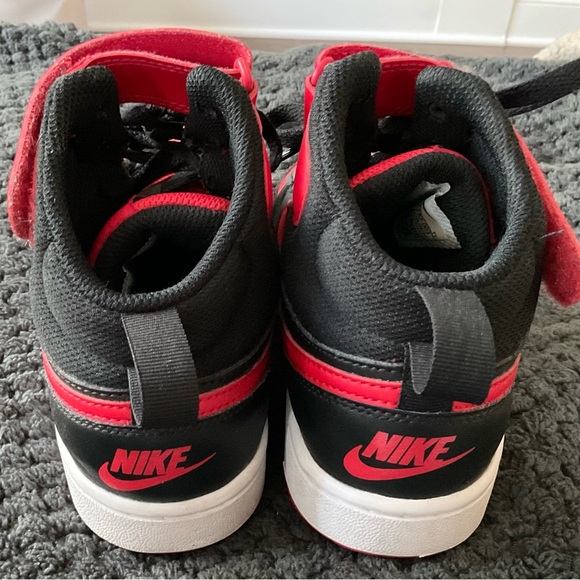 Nike court high top women's size 5 youth size 3 1/2 - Picture 7 of 8